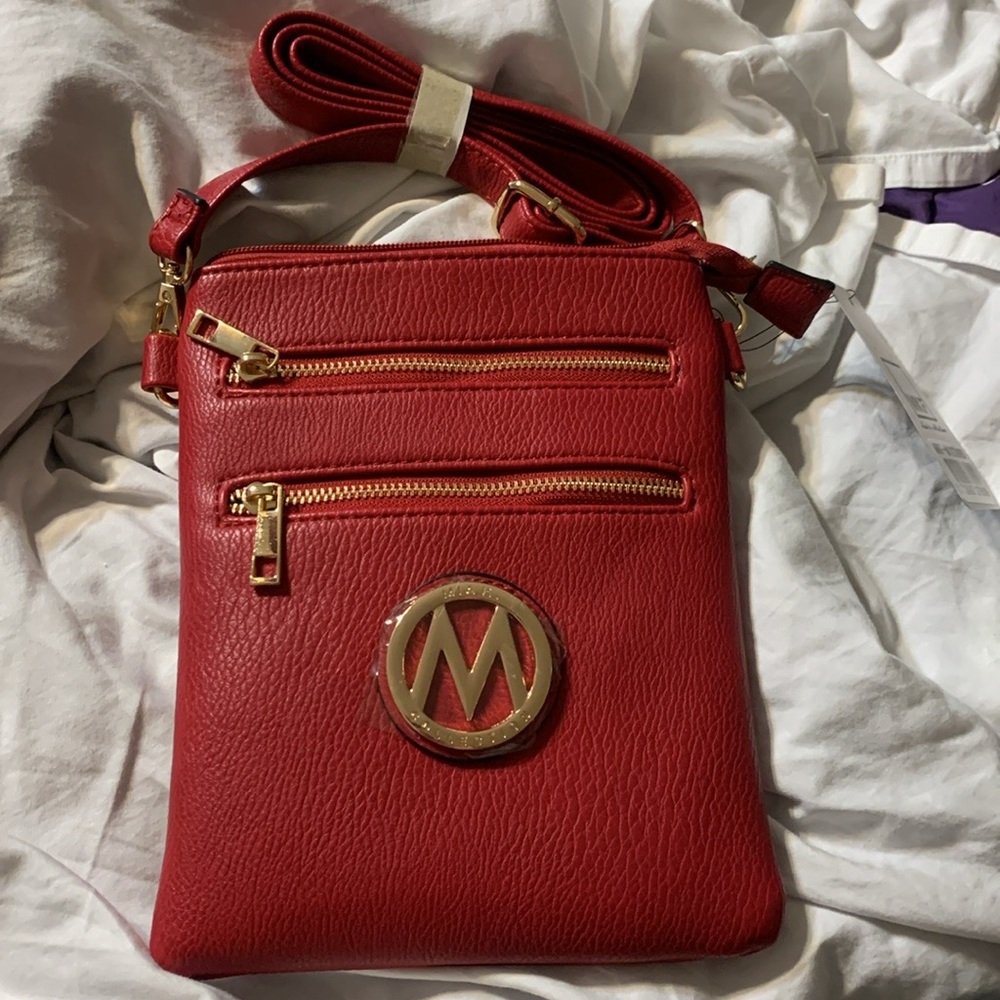 Mia k Collection red crossbody, NWT